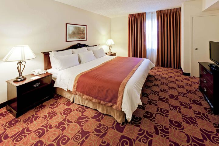 Room 14 of 22