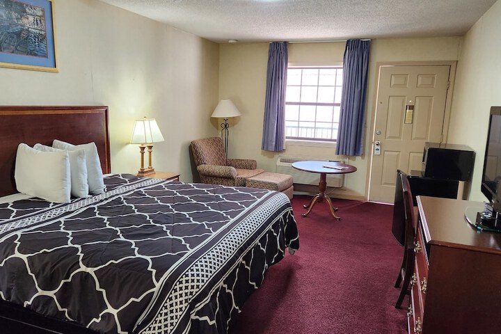 Room 14 of 46