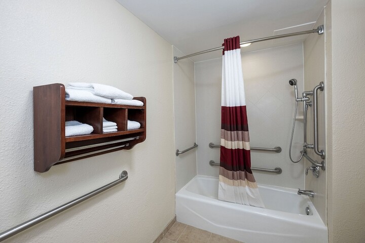 Room 14 of 31