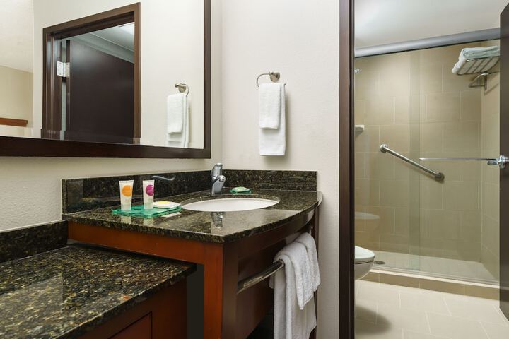 Hyatt Place Ft. Lauderdale Airport & Cruise Port