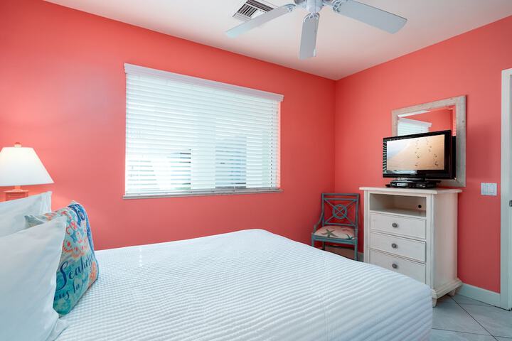 Room 272 of 345