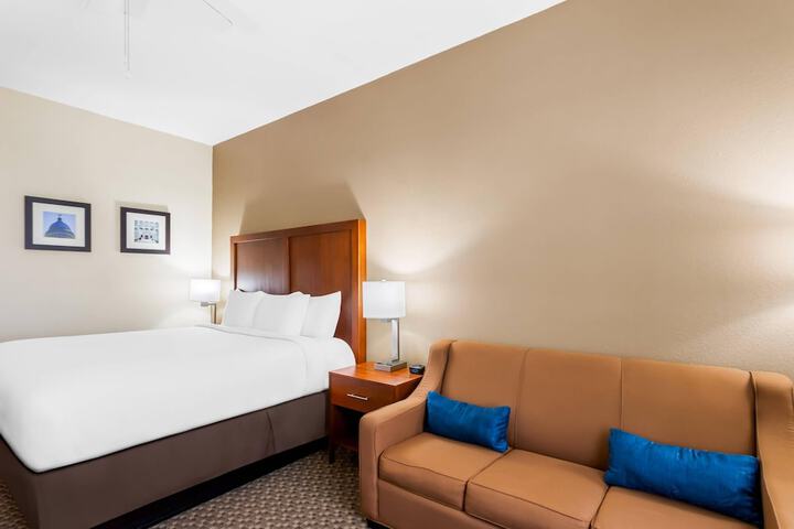 Comfort Inn & Suites Grenada