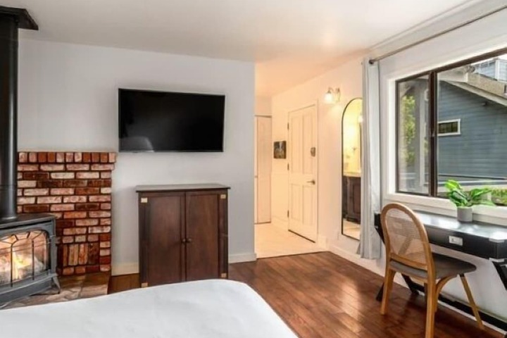 Room 45 of 92