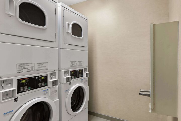 Comfort Inn & Suites Ludington near US-10