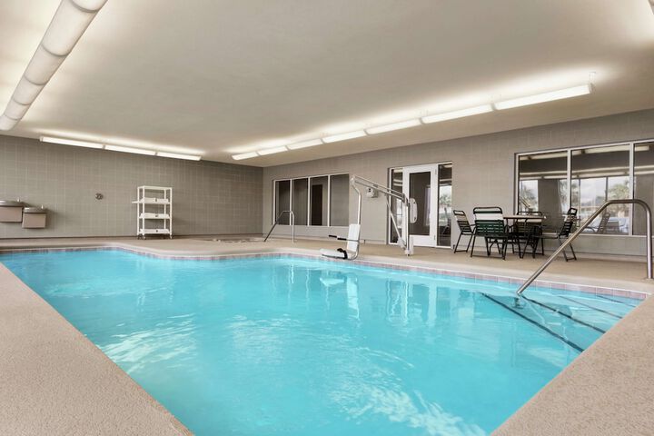 Pool 4 of 38