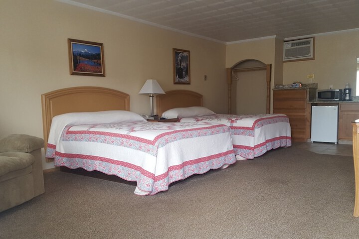 Room 44 of 62