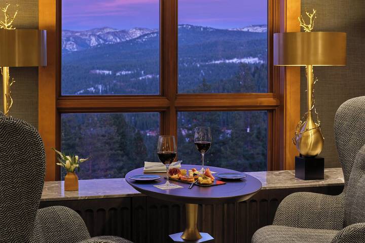 The Ritz-Carlton Lake Tahoe