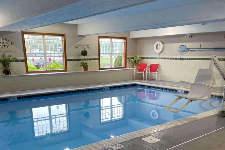 Pool 2 of 19