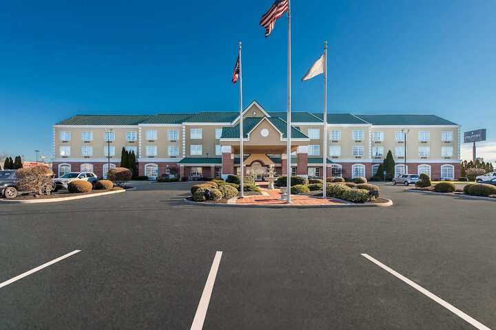 Country Inn & Suites by Radisson Findlay, OH