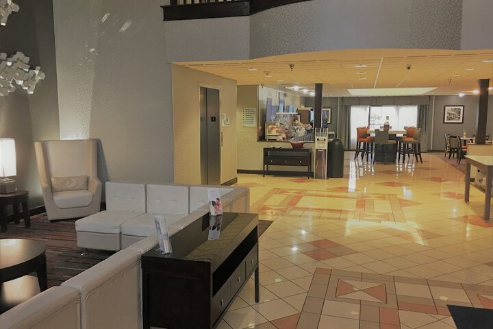 Hotel 2 of 25