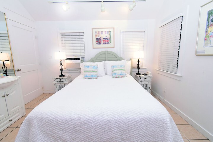 Room 46 of 259