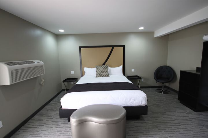 Room 20 of 25