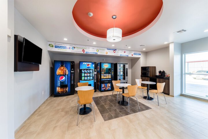 Hotel Interior 11 of 38