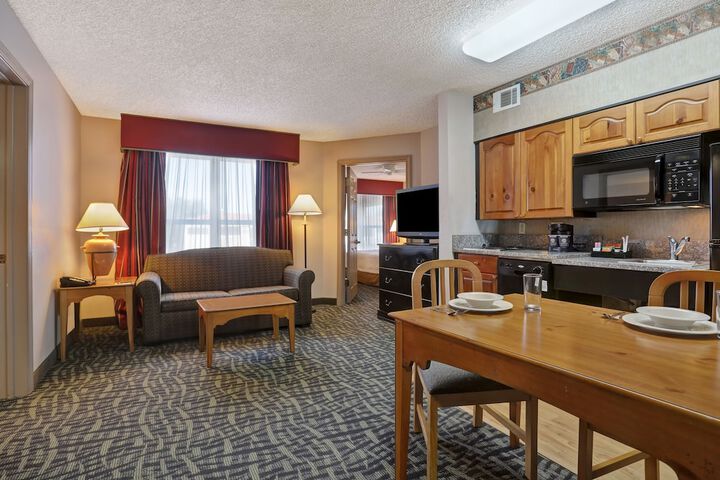 Room 18 of 24