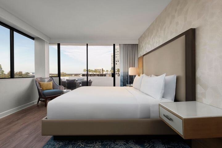 Renaissance Newport Beach Hotel