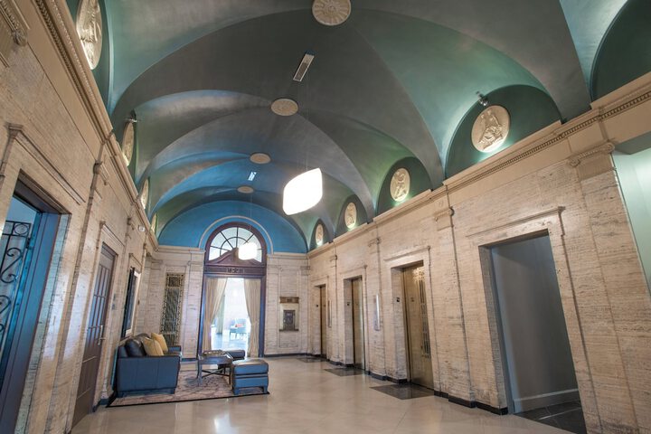Hotel Interior 22 of 122