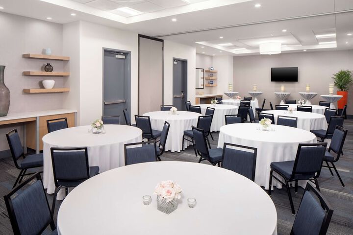 Hyatt House Charleston / Mount Pleasant