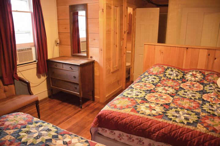 Room 64 of 156