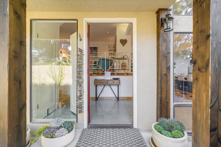 Swim Golf & Relax: Luxe Townhome in Aptos