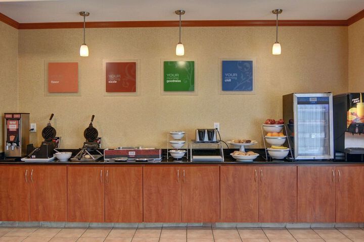 Breakfast/Coffee Service 35 of 45