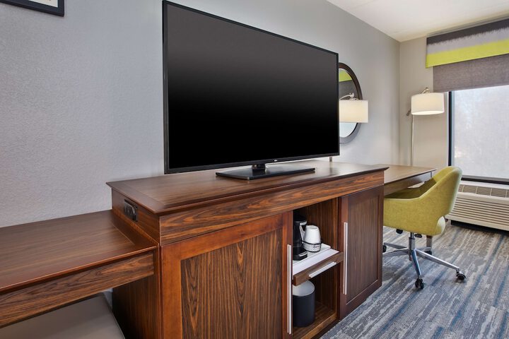 Room 15 of 48