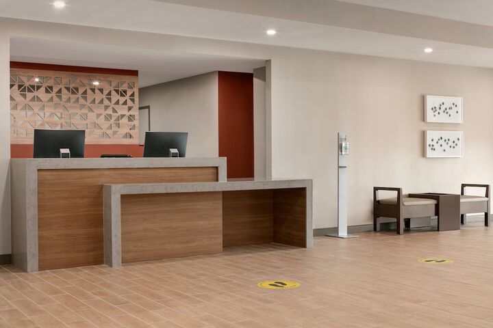 Hotel 11 of 57