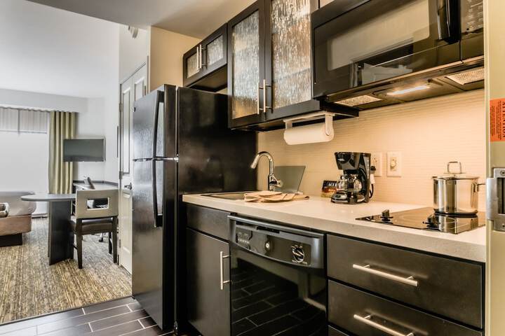 Candlewood Suites Hartford Downtown by IHG