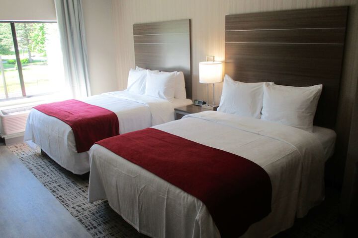 Room 28 of 43