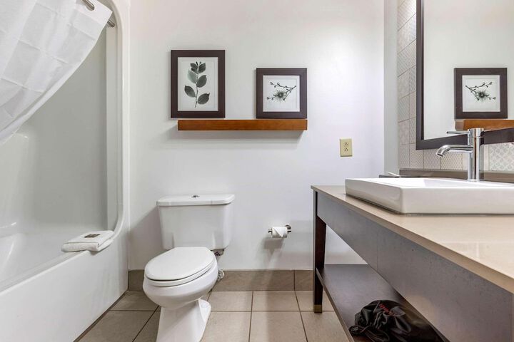 Country Inn & Suites by Radisson Lumberton, NC
