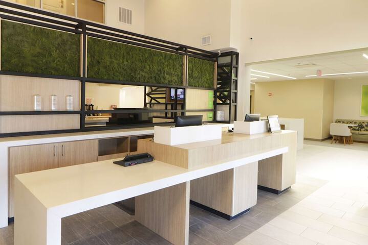 Hotel Interior 27 of 110