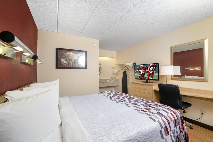 Red Roof Inn Mystic - New London
