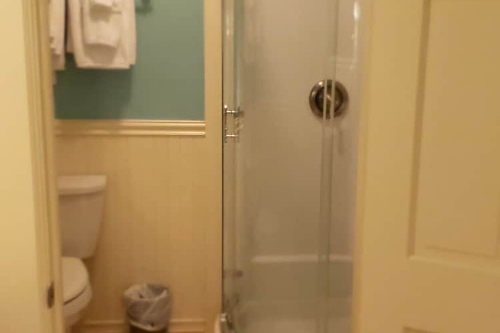 Vandiver Inn