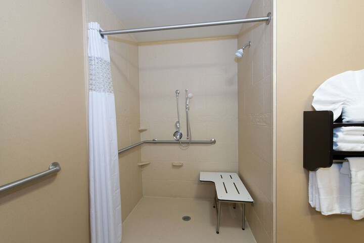 Room 42 of 53