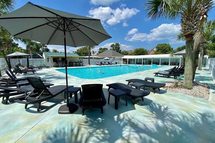 Pool 4 of 22