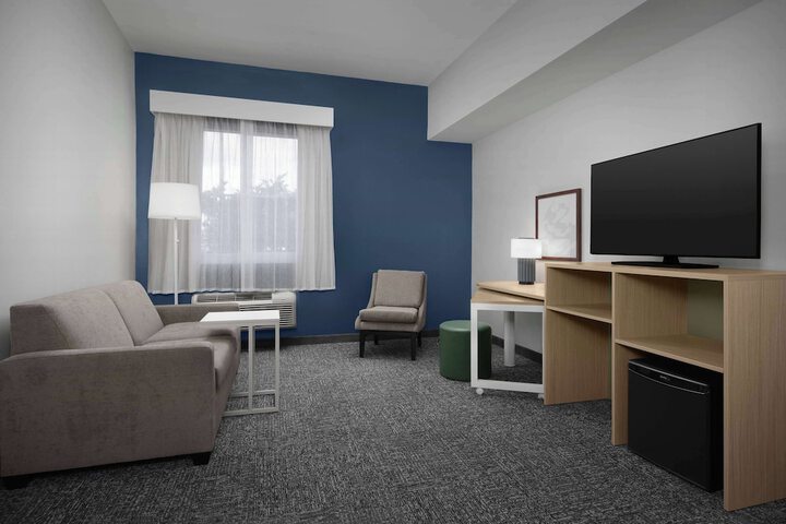 Spark by Hilton Miami Doral