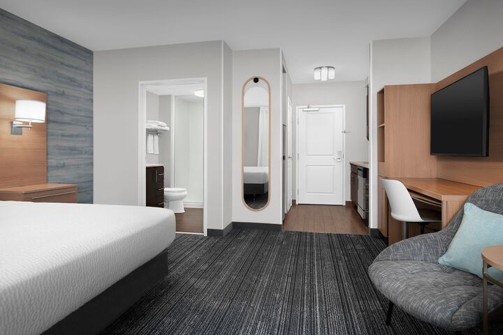 Room 42 of 54