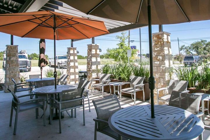 Terrace/Patio 23 of 24