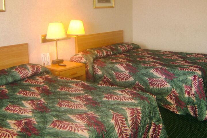 Room 18 of 22