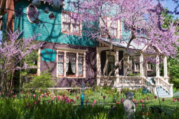 Murphy House
