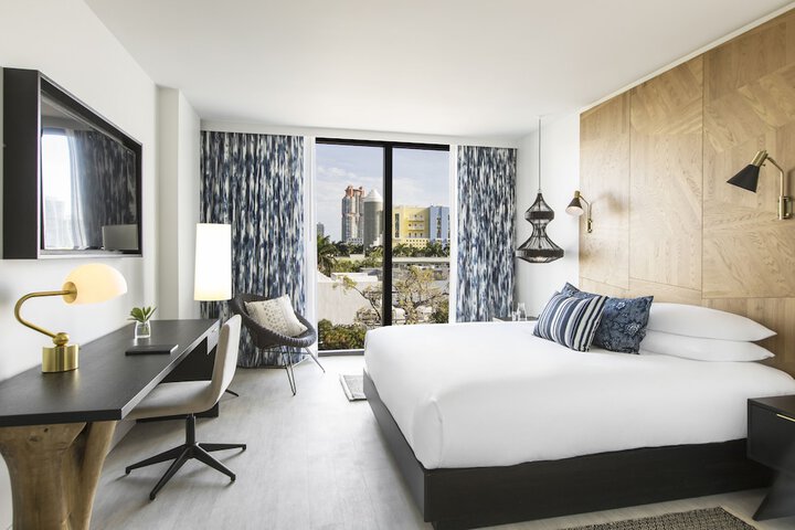 Room 48 of 110