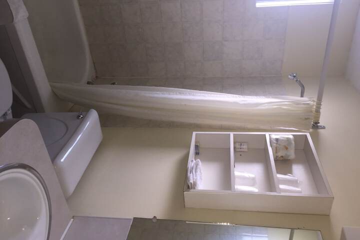 Room 14 of 20