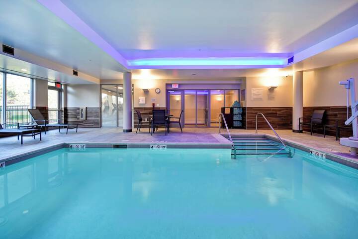 Fairfield Inn & Suites by Marriott Plymouth