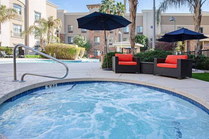 Pool 9 of 66