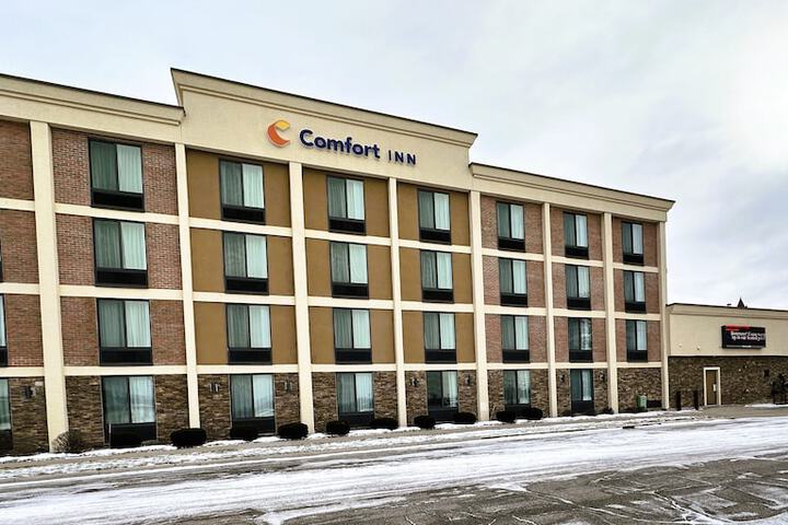 Comfort Inn Bay City - Riverfront