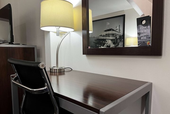 Room 47 of 68