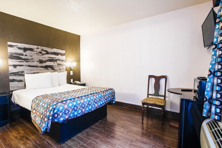 Room 29 of 131