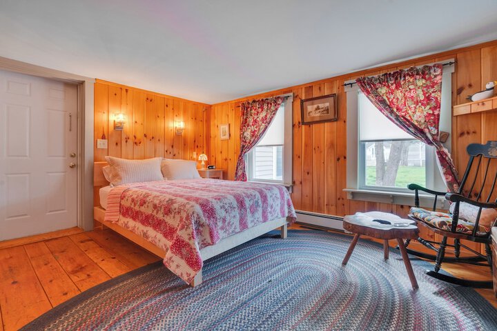 The James Place Inn B & B