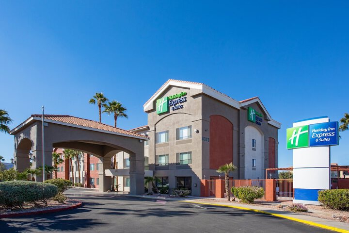 Hotel 5 of 42