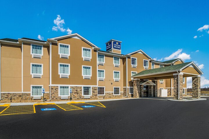 Hotel 3 of 75