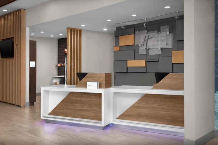 Holiday Inn Express & Suites Birmingham North - Fultondale by IHG